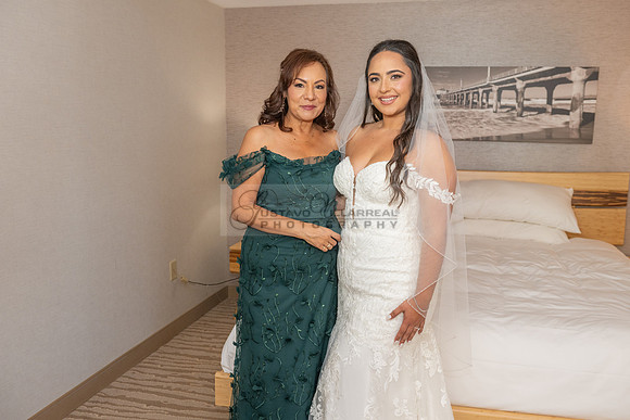LINK-#1-Stephanie and Albert wedding photography, celebration at Sonesta Redondo Beach and Marina in Redondo Beach Ca, photographer, videographer, Gustavo Villarreal, 323-633-8283, www.gvphotoandvideo