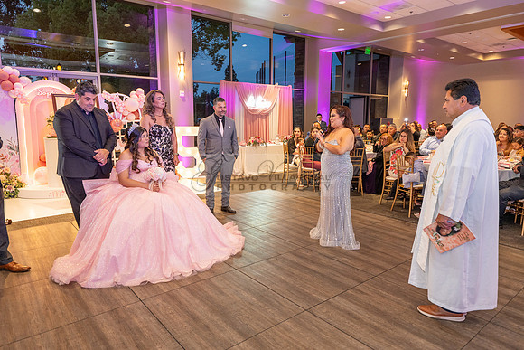 Sophia Salas LINK #2 quinceanera, celebration, Rio Hondo Country Club, Downey Ca, 323-633-8283, www.gustavovillarreal.com