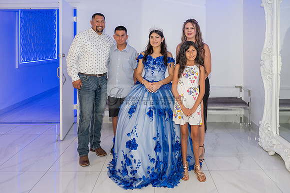 Violeta Noemi quinceanera celebration, photographer , videographer in Hacienda Heights Ca, Montebello Ca, Gustavo Villarreal Photography, 323-633-8283, www.gvphotoandvideo.com
