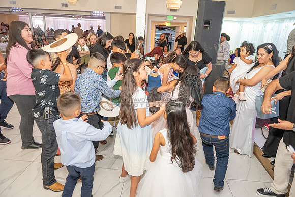 Nazareth Bautizo fotografias y videos en Whittier Ca, reception at Grand premier Banquet hall in Gardena Ca. Gustavo Villarreal photographer 323-633-8283, www.gvphotoandvideo.com
