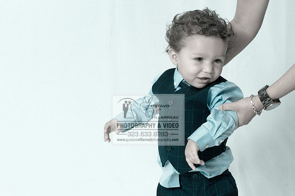 Baby and family pictures in Montebello, by Gustavo Villarreal Pr