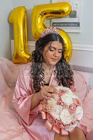 Darlene Dorado quinceanera celebration at San Matthias Catholic church in Huntington par, reception at Dell Banquet hall in Lynwood Ca, Gustavo Villarreal, photography, videography, 323-633-8283, www.