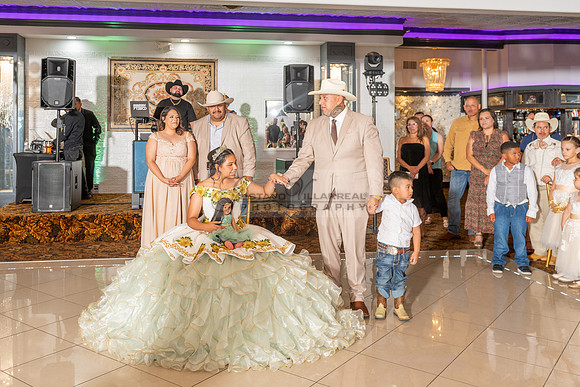 Arianna Tejada quinceanera celebration, photography, videography at Our lady of Guadalupe in El Monte Ca, Fiesta Mexican banquet Hall Montclair Ca, Gustavo Villarreal photo and video, 323-633-8283, ww