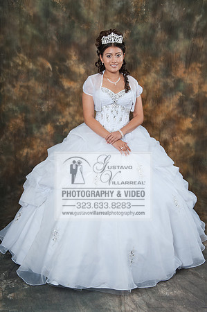 Isabel Celine Quince pictures in studios at Montebello Ca, www.gustavovillarrealphotography.com