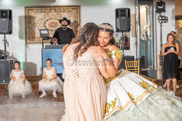 Arianna Tejada quinceanera celebration, photography, videography at Our lady of Guadalupe in El Monte Ca, Fiesta Mexican banquet Hall Montclair Ca, Gustavo Villarreal photo and video, 323-633-8283, ww