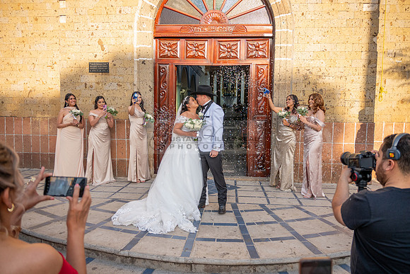 Lalo and Indira wedding, boda en Puga Nayarit Mexico, Gustavo Villarreal Photography, 323-633-8283, www.gustavovillarreal.com