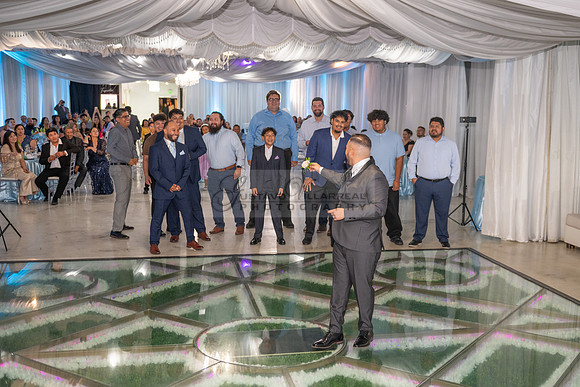 Juan and Kenia wedding celebration, reception at The White House banquet Hall in Anaheim Ca, photography and videography by Gustavo Villarreal Photographer, 323-633-8283, www.gvphotoandvideo.com