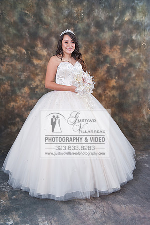Laura Quinceanera photo and video in Los angeles Studios www.gustavovillarrealphotography.com
