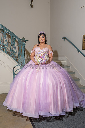 Camila Pacheco quinceanera, sweet 16, photo session in Pasadena City Hall in Pasadena California, photography and videography by Gustavo Villarreal photographer, 323-633-8283, www.gvphotoandvideo.com
