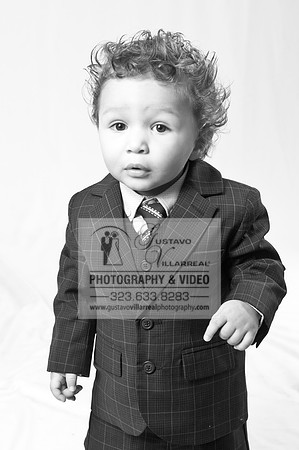 Baby and family pictures in Montebello, by Gustavo Villarreal Pr