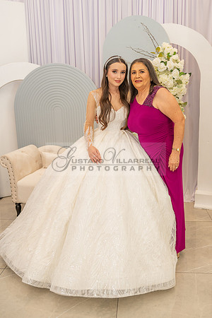 Camila Campa quinceanera, sweet 16, celebration at Elite Banquet Hall in Maywood Ca, Huntington Park Ca, by Gustavo Villarreal Photography, videography 323-633-8283, www.gustavovillarreal.com