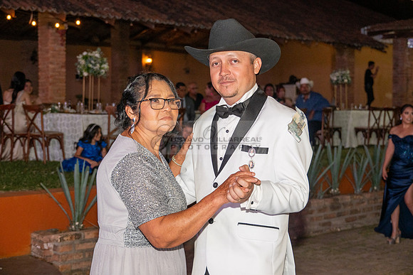 Lalo and Indira wedding, boda en Puga Nayarit Mexico, Gustavo Villarreal Photography, 323-633-8283, www.gustavovillarreal.com