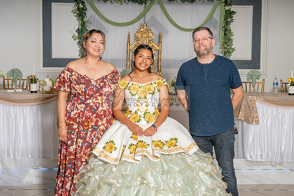 Arianna Tejada quinceanera celebration, photography, videography at Our lady of Guadalupe in El Monte Ca, Fiesta Mexican banquet Hall Montclair Ca, Gustavo Villarreal photo and video, 323-633-8283, ww
