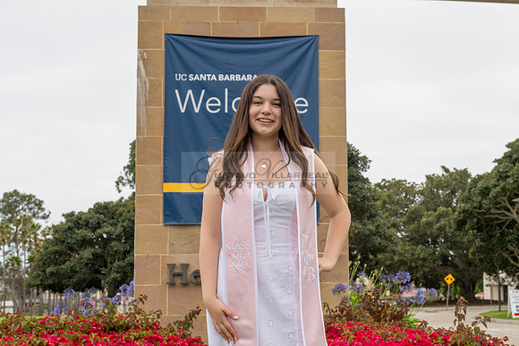 Lauren Berry graduation photos, portraits at UCSB Santa Barbara Ca. Gustavo Villarreal Photography, 323-633-8283