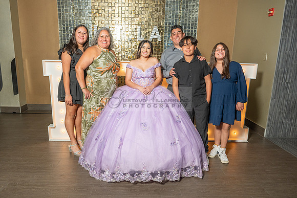 Leah Torres quinceanera celebration, reception, photography, videography, reception, Quiet Cannon Banquet Hall in the city of Montebello Ca, Gustavo Villarreal photographer, 323-633-8283, www.gvphotoa