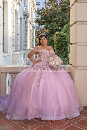 Camila Pacheco quinceanera, sweet 16, photo session in Pasadena City Hall in Pasadena California, photography and videography by Gustavo Villarreal photographer, 323-633-8283, www.gvphotoandvideo.com
