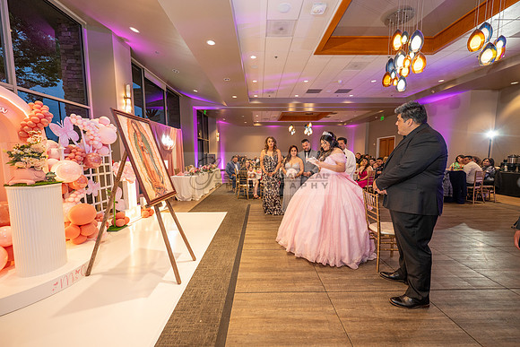 Sophia Salas LINK #2 quinceanera, celebration, Rio Hondo Country Club, Downey Ca, 323-633-8283, www.gustavovillarreal.com