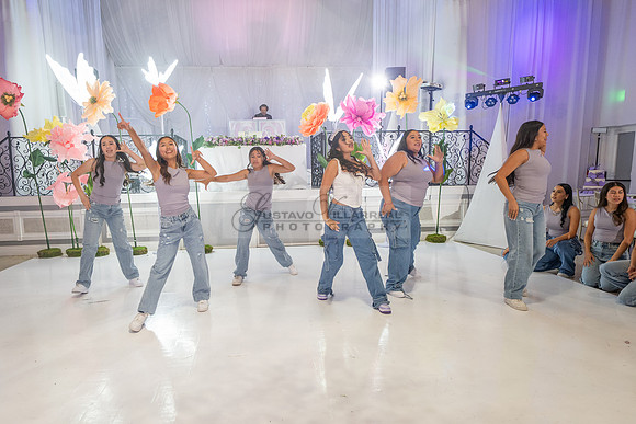 LINK #2-Janelle Ornelas, Sweet Sixteen, quinceanera, celebration at El Palacio Hall in south El Monte Ca, Gustavo Villarreal Photography, 323-633-8283, www.gvphotoandvideo.com