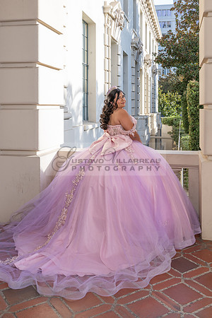 Camila Pacheco quinceanera, sweet 16, photo session in Pasadena City Hall in Pasadena California, photography and videography by Gustavo Villarreal photographer, 323-633-8283, www.gvphotoandvideo.com