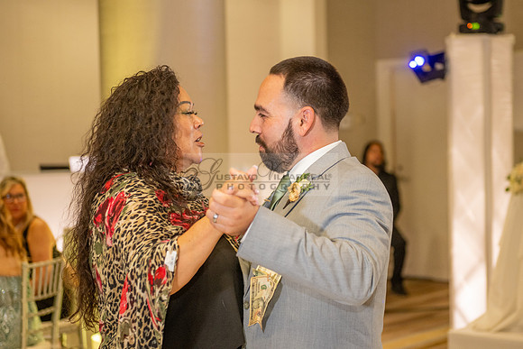 LINK-#1-Stephanie and Albert wedding photography, celebration at Sonesta Redondo Beach and Marina in Redondo Beach Ca, photographer, videographer, Gustavo Villarreal, 323-633-8283, www.gvphotoandvideo