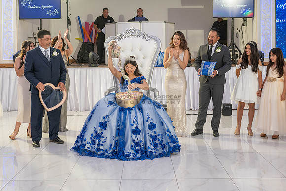 Violeta Noemi quinceanera celebration, photographer , videographer in Hacienda Heights Ca, Montebello Ca, Gustavo Villarreal Photography, 323-633-8283, www.gvphotoandvideo.com
