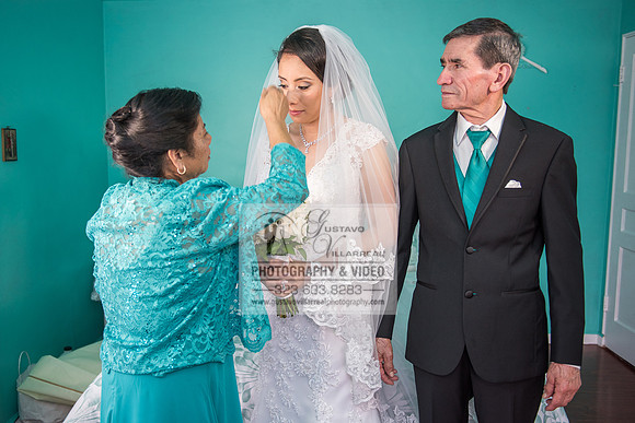 EVELIA Y JUAN weddings photography and video at St Joseph Catholic church in Hawthorne Ca, Reception venues at Temple of Emanuel of beberly hills Ca,  www.gustavovillarreal.com, 323-633-8283