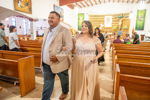 Arianna Tejada quinceanera celebration, photography, videography at Our lady of Guadalupe in El Monte Ca, Fiesta Mexican banquet Hall Montclair Ca, Gustavo Villarreal photo and video, 323-633-8283, ww