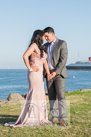 Alejandro and Monique engagement photos at Long beach Harbor Lighthouse, 323-633-8283, www.gustavovillarreal.com