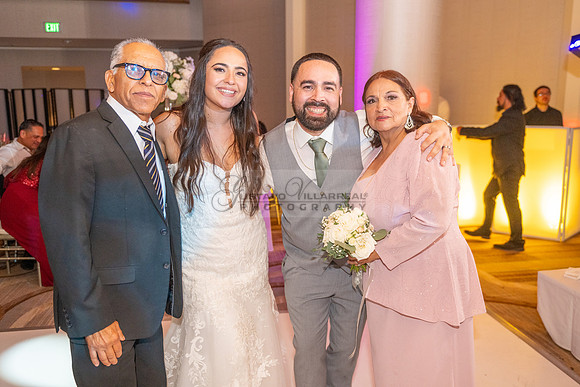 LINK-#1-Stephanie and Albert wedding photography, celebration at Sonesta Redondo Beach and Marina in Redondo Beach Ca, photographer, videographer, Gustavo Villarreal, 323-633-8283, www.gvphotoandvideo