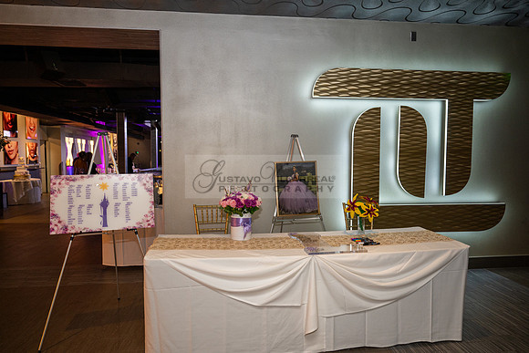 Leah Torres quinceanera celebration, reception, photography, videography, reception, Quiet Cannon Banquet Hall in the city of Montebello Ca, Gustavo Villarreal photographer, 323-633-8283, www.gvphotoa
