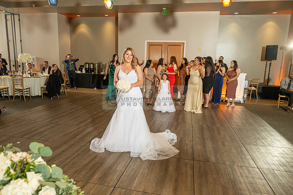 Alberto y Lourdes wedding celebration, photographer, videographer at Rio Hondo country Club in Downey Ca. Gustavo Villarreal photography, 323-633-8283, www.gvphotoandvideo.com