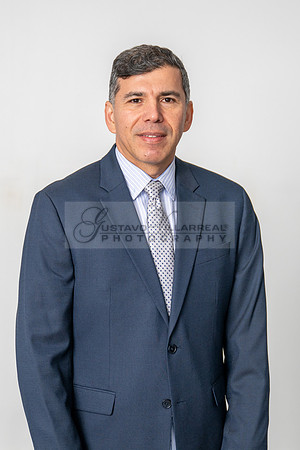 Juan Carlos, Business, Real Estates, Realtor, headshots, photography in Whittier Ca, Gustavo villarreal Photography, 323-633-8283, www.gustavoivllarreal.com