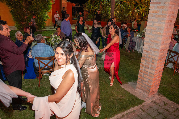 Lalo and Indira wedding, boda en Puga Nayarit Mexico, Gustavo Villarreal Photography, 323-633-8283, www.gustavovillarreal.com