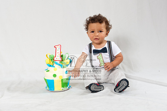 Baby and family pictures in Montebello, by Gustavo Villarreal Pr
