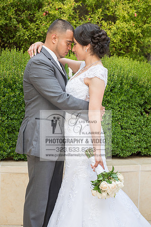 EVELIA Y JUAN weddings photography and video at St Joseph Catholic church in Hawthorne Ca, Reception venues at Temple of Emanuel of beberly hills Ca,  www.gustavovillarreal.com, 323-633-8283