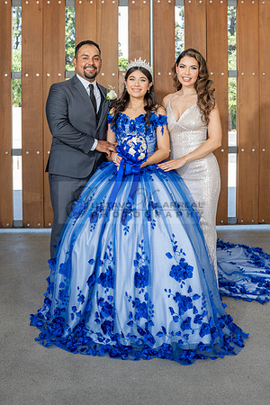 Violeta Noemi quinceanera celebration, photographer , videographer in Hacienda Heights Ca, Montebello Ca, Gustavo Villarreal Photography, 323-633-8283, www.gvphotoandvideo.com