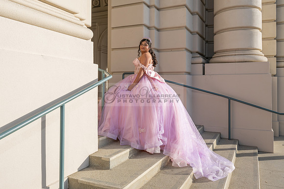 Camila Pacheco quinceanera, sweet 16, photo session in Pasadena City Hall in Pasadena California, photography and videography by Gustavo Villarreal photographer, 323-633-8283, www.gvphotoandvideo.com