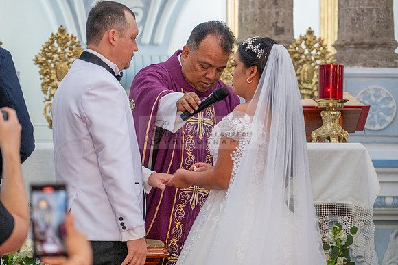Lalo and Indira wedding, boda en Puga Nayarit Mexico, Gustavo Villarreal Photography, 323-633-8283, www.gustavovillarreal.com