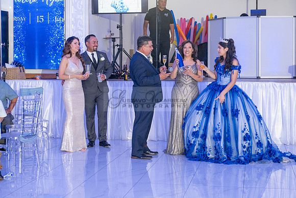 Violeta Noemi quinceanera celebration, photographer , videographer in Hacienda Heights Ca, Montebello Ca, Gustavo Villarreal Photography, 323-633-8283, www.gvphotoandvideo.com
