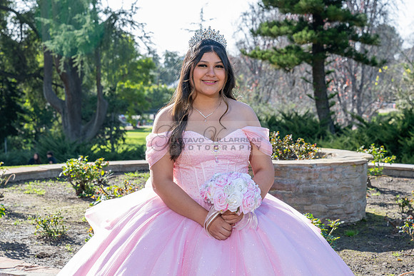Sophia Salas quinceanera, photo, shoot, at Penn Park in Whittier Ca, Gustavo Villarreal Photography, 323-633-8283, www.gustavovillarreal.com