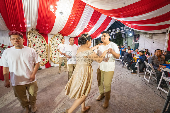 Estephanie Cristal Quinceanera photo shoot ideas, video in Pasadena City Hall in Pasadena Ca. Home reception, 323-633-8283