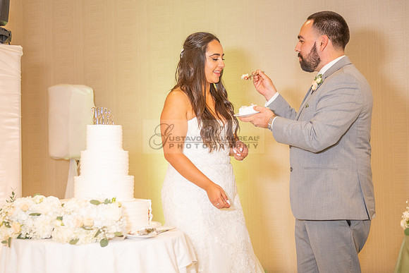 LINK-#1-Stephanie and Albert wedding photography, celebration at Sonesta Redondo Beach and Marina in Redondo Beach Ca, photographer, videographer, Gustavo Villarreal, 323-633-8283, www.gvphotoandvideo