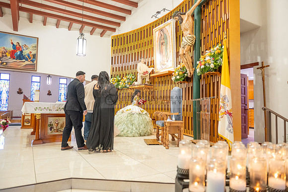 Arianna Tejada quinceanera celebration, photography, videography at Our lady of Guadalupe in El Monte Ca, Fiesta Mexican banquet Hall Montclair Ca, Gustavo Villarreal photo and video, 323-633-8283, ww