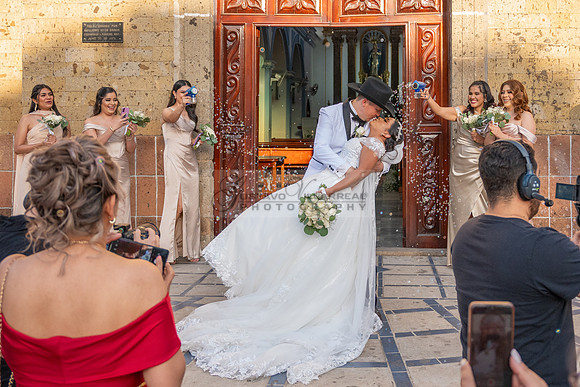 Lalo and Indira wedding, boda en Puga Nayarit Mexico, Gustavo Villarreal Photography, 323-633-8283, www.gustavovillarreal.com