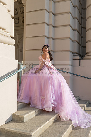 Camila Pacheco quinceanera, sweet 16, photo session in Pasadena City Hall in Pasadena California, photography and videography by Gustavo Villarreal photographer, 323-633-8283, www.gvphotoandvideo.com
