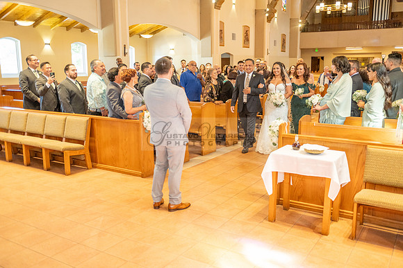 LINK-#1-Stephanie and Albert wedding photography, celebration at Sonesta Redondo Beach and Marina in Redondo Beach Ca, photographer, videographer, Gustavo Villarreal, 323-633-8283, www.gvphotoandvideo