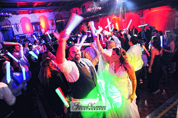 WEDDING-QUINCEANERAS-SWEET 16-Photography and Video Service | weddings photography | Quinceaneras photography | Family Portraits | Business headshots in Whittier Ca. 323-633-8283