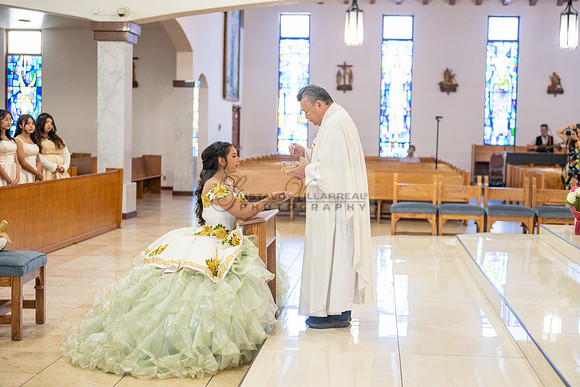 Arianna Tejada quinceanera celebration, photography, videography at Our lady of Guadalupe in El Monte Ca, Fiesta Mexican banquet Hall Montclair Ca, Gustavo Villarreal photo and video, 323-633-8283, ww