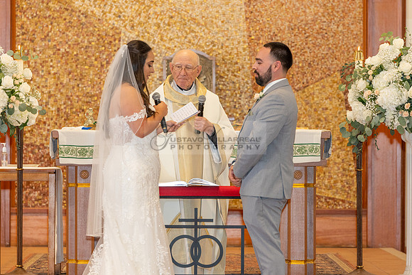 LINK #2 Stephanie and Albert wedding photography, celebration at Sonesta Redondo Beach and Marina in Redondo Beach Ca, photographer, videographer, Gustavo Villarreal, 323-633-8283, www.gvphotoandvideo