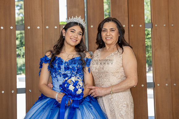 Violeta Noemi quinceanera celebration, photographer , videographer in Hacienda Heights Ca, Montebello Ca, Gustavo Villarreal Photography, 323-633-8283, www.gvphotoandvideo.com